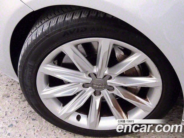 Audi A7 3.0 TFSI Quattro Entry 4G 2012 — фото 5