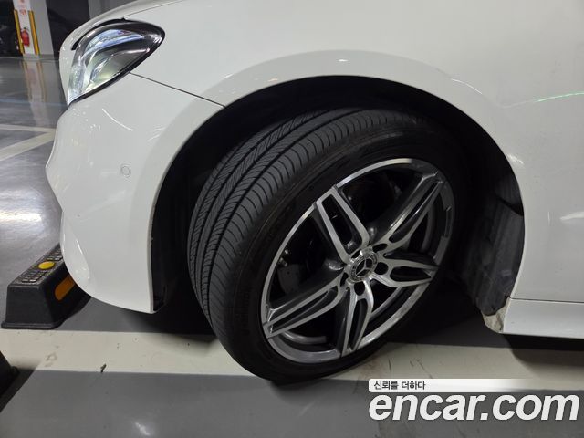 Mercedes-Benz E-Class (W213) E220d Cabriolet 2020 — фото 17