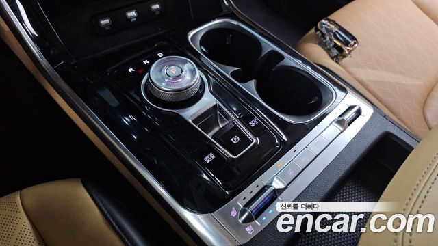 Kia Carnival (IV) Gasoline 11-Seater Noblesse 2023 — фото 9