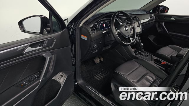 Volkswagen Tiguan Allspace 2.0 TDI Prestige 2020 — фото 10