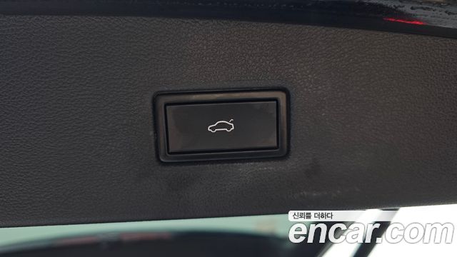Volkswagen Tiguan Allspace 2.0 TDI Prestige 2020 — фото 33