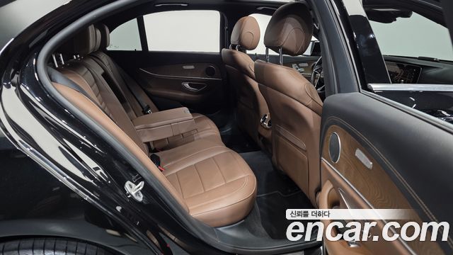 Mercedes-Benz E-Class (W213) E250 Exclusive 2021 — фото 12