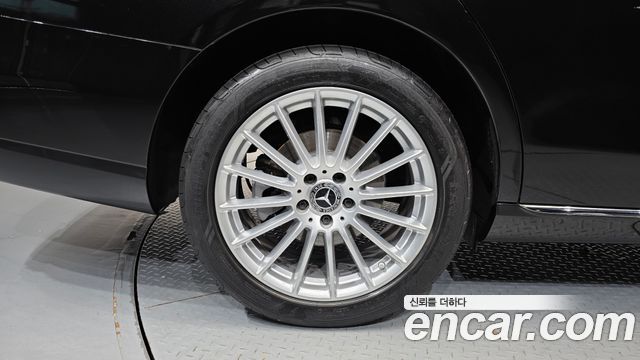Mercedes-Benz E-Class (W213) E250 Exclusive 2021 — фото 21