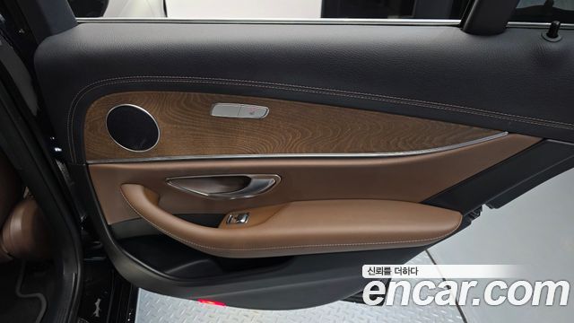 Mercedes-Benz E-Class (W213) E250 Exclusive 2021 — фото 25