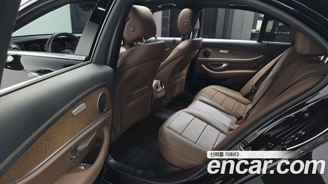 Mercedes-Benz E-Class (W213) E250 Exclusive 2021 — фото 26