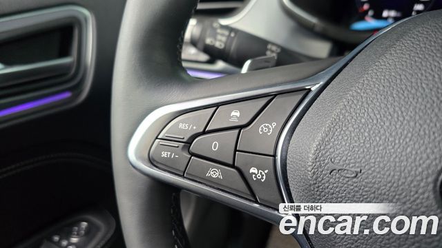 Renault Korea XM3 1.3 TCe RE Signature 2023 — фото 17