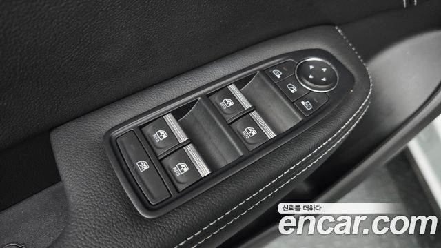 Renault Korea XM3 1.3 TCe RE Signature 2023 — фото 27
