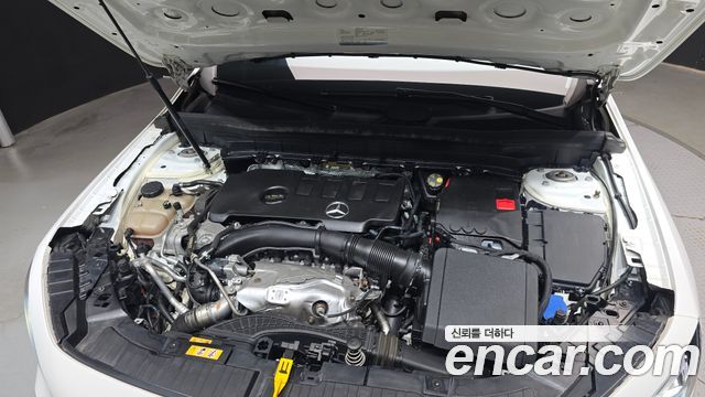 Mercedes-Benz GLB-Class (X247) GLB250 4MATIC 2021 — фото 6
