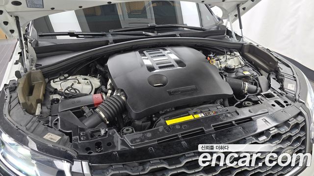 Land Rover Range Rover Velar 3.0 P400 R-Dynamic HSE 2022 — фото 6