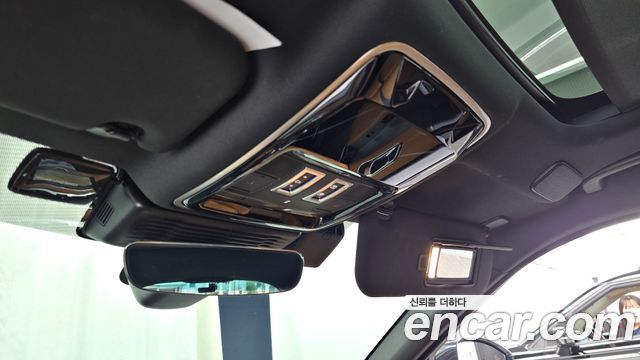 Land Rover Range Rover Velar 3.0 P400 R-Dynamic HSE 2022 — фото 19
