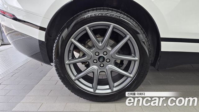 Land Rover Range Rover Velar 3.0 P400 R-Dynamic HSE 2022 — фото 27