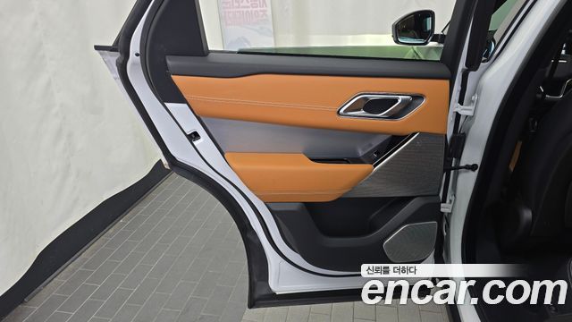 Land Rover Range Rover Velar 3.0 P400 R-Dynamic HSE 2022 — фото 31
