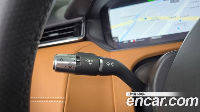 Land Rover Range Rover Velar 3.0 P400 R-Dynamic HSE 2022 — фото 38
