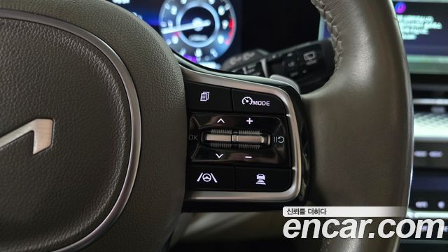 Kia Carnival (IV) Gasoline 4-Seater Hi-Limousine Signature 2023 — фото 18