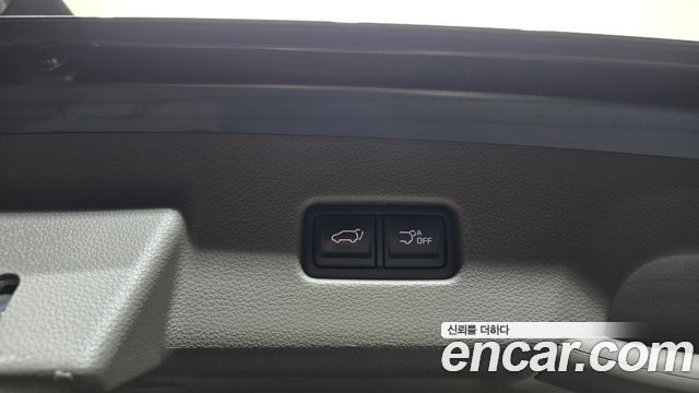 Kia Carnival (IV) Gasoline 4-Seater Hi-Limousine Signature 2023 — фото 19