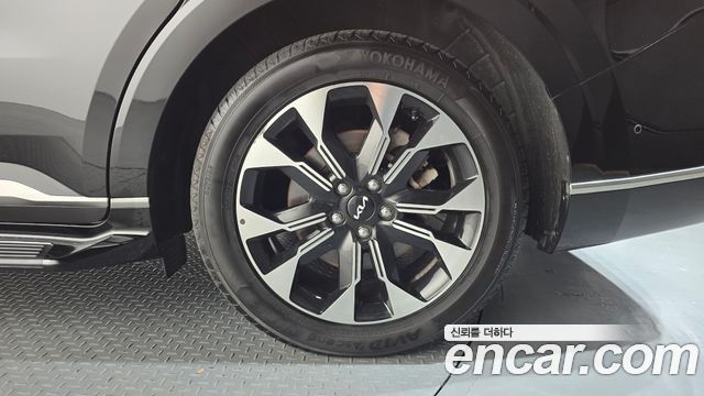 Kia Carnival (IV) Gasoline 4-Seater Hi-Limousine Signature 2023 — фото 21