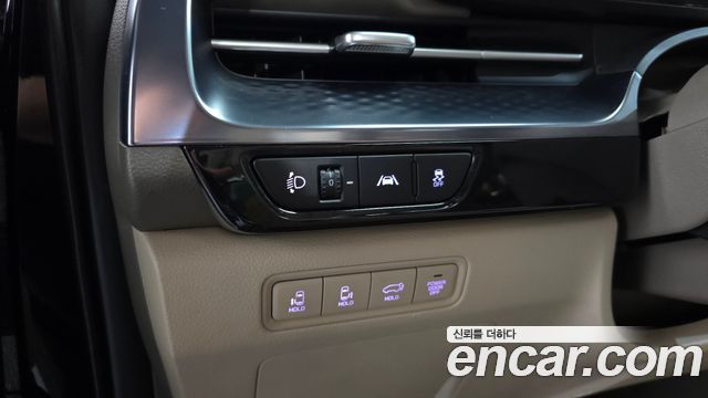 Kia Carnival (IV) Gasoline 4-Seater Hi-Limousine Signature 2023 — фото 28