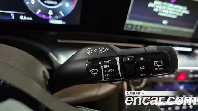Kia Carnival (IV) Gasoline 4-Seater Hi-Limousine Signature 2023 — фото 29
