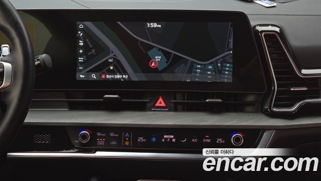 Kia Sportage (V) Gasoline 1.6 Turbo 4WD Signature 2024 — фото 13