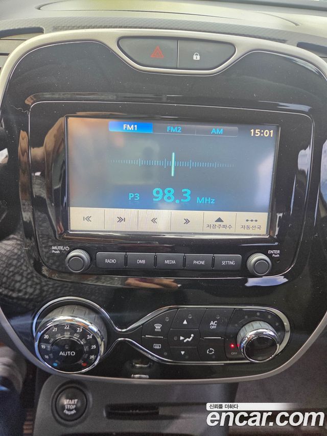 Renault Korea QM3 LE 2015 — фото 12