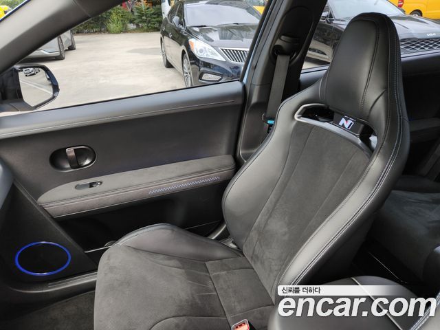 Hyundai Ioniq 5 N 2024 — фото 9