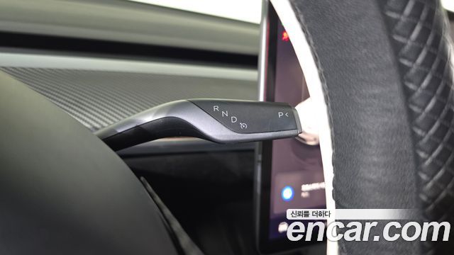 Tesla Model Y Long Range AWD 2022 — фото 9