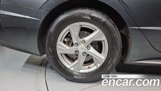Hyundai Sonata (DN8) 2.0 LPG(rental car) Smart 2020 — фото 5