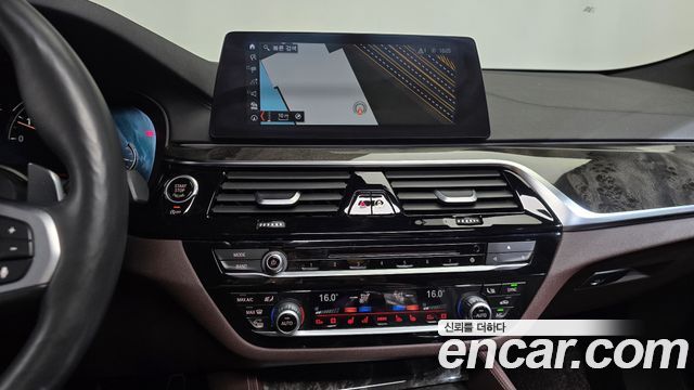 BMW 6 Series GT (G32) 640i xDrive M Sport 2018 — фото 12