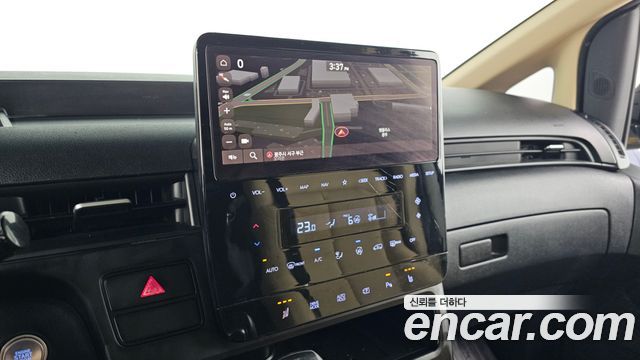 Hyundai Staria Cargo 3-Seater Modern 2022 — фото 12