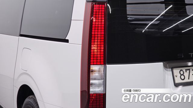 Hyundai Staria Cargo 3-Seater Modern 2022 — фото 23
