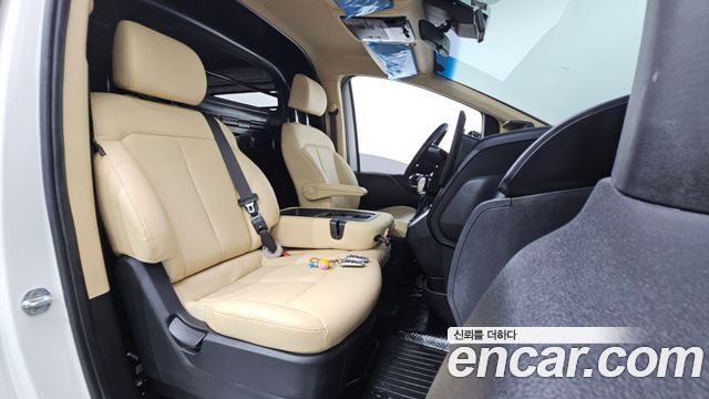 Hyundai Staria Cargo 3-Seater Modern 2022 — фото 26