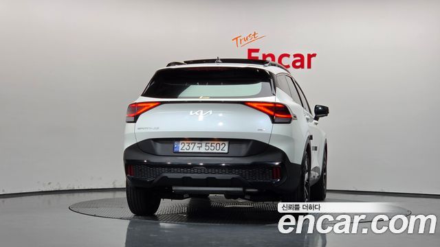 Kia Sportage Hybrid (V) 30Th Edition 2WD 2024 — фото 4