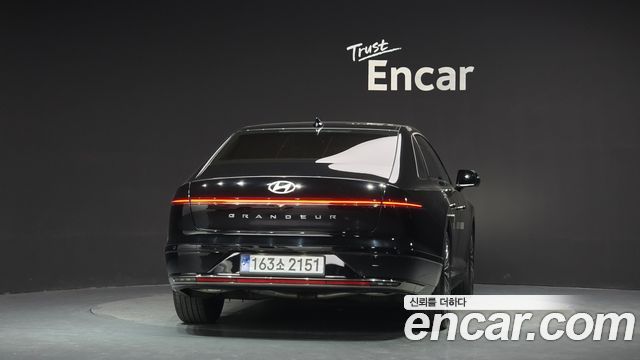Hyundai Grandeur (GN7) 3.5 Gasoline 2WD Calligraphy 2023 — фото 4