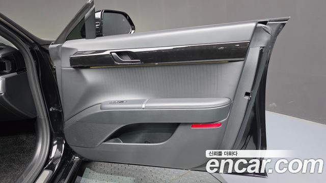 Hyundai Grandeur (GN7) 3.5 Gasoline 2WD Calligraphy 2023 — фото 24