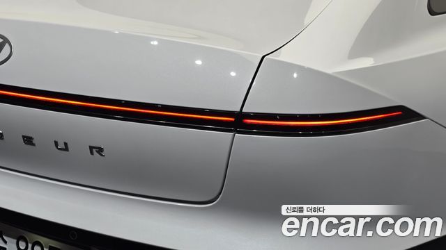 Hyundai Grandeur Hybrid (GN7) Calligraphy 2024 — фото 29