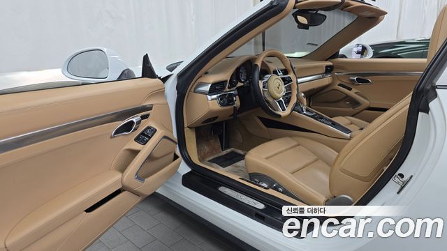 Porsche 911 TARGA 4S 991 2015 — фото 10