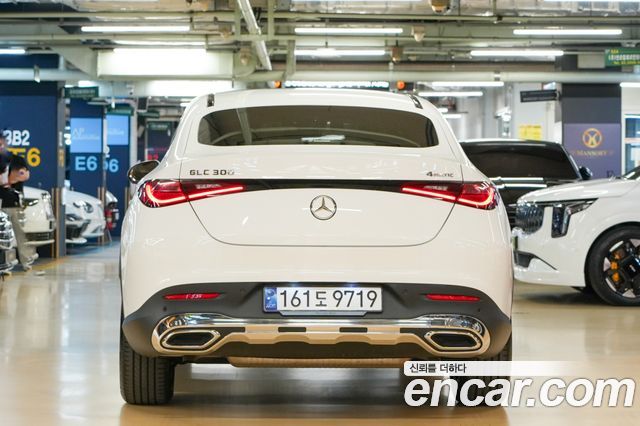 Mercedes-Benz GLC-Class (X254) GLC300 4MATIC Avnatgarde Coupe 2025 — фото 4