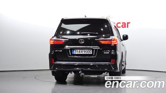 Lexus LX 570 J200 2019 — фото 4