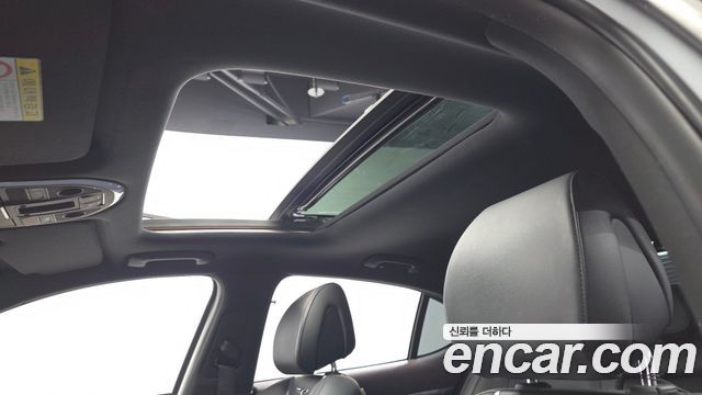Genesis G70 2.0T Elite 2019 — фото 28
