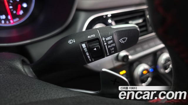 Genesis G70 2.0T Elite 2019 — фото 33