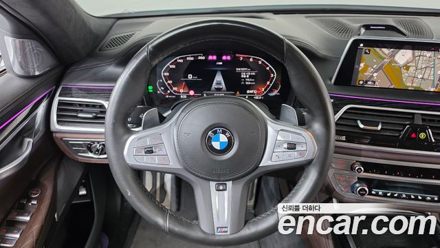 BMW 7 Series (G11) 740i M Sport 2022 — фото 14