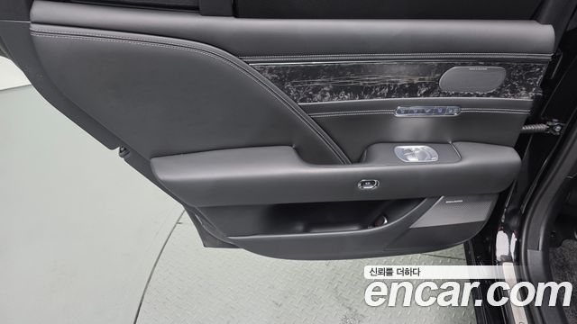 Genesis G90 (RS4) Gasoline 3.5 Turbo AWD 2022 — фото 31