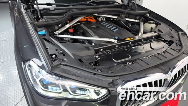 BMW X5 (G05) xDrive 45e xLine 2023 — фото 6