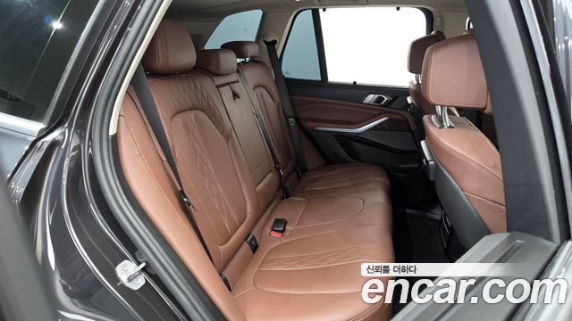 BMW X5 (G05) xDrive 45e xLine 2023 — фото 12