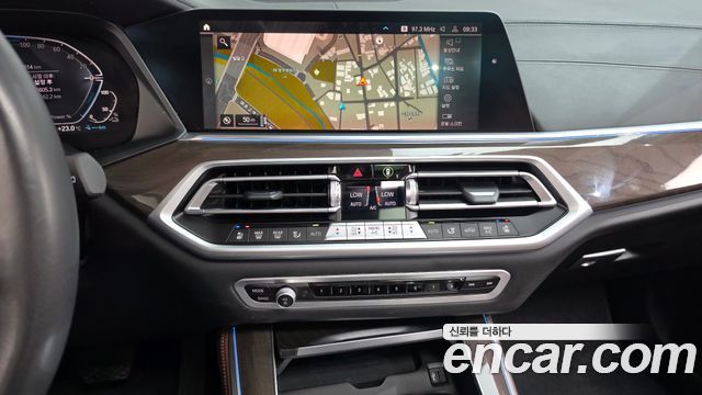 BMW X5 (G05) xDrive 45e xLine 2023 — фото 14