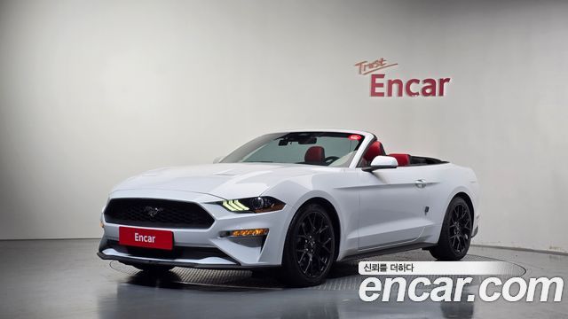 Ford Mustang Convertible 2021 — фото 32