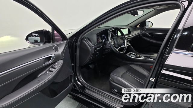 Hyundai Sonata (DN8) 2.0 Premium Plus 2022 — фото 10