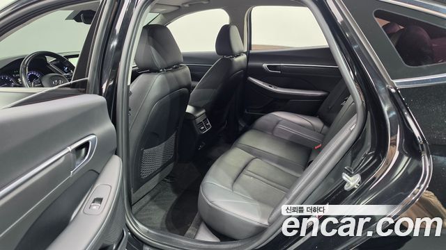 Hyundai Sonata (DN8) 2.0 Premium Plus 2022 — фото 11