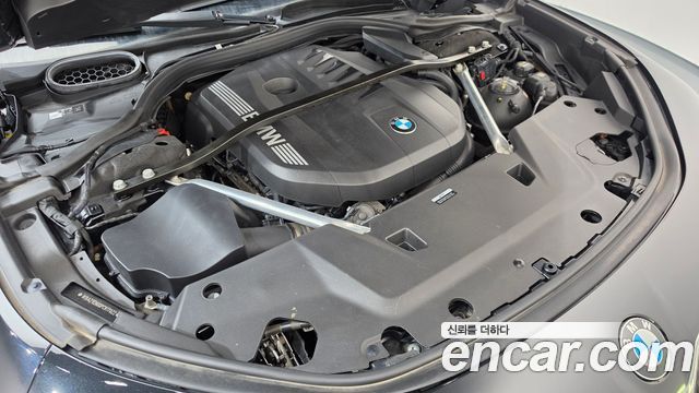 BMW 7 Series (G70) 740i sDrive M Sport 2023 — фото 6