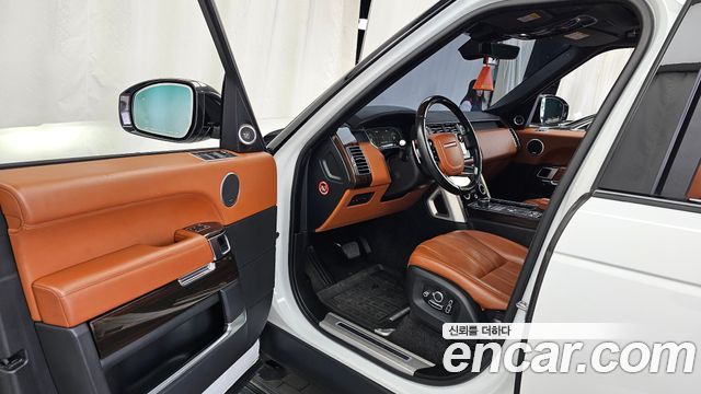 Land Rover Range Rover (IV) 5.0 SC AB LWB 2017 — фото 10